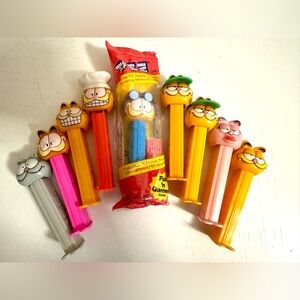 Lot of 9 Vintage Garfield PEZ dispensers